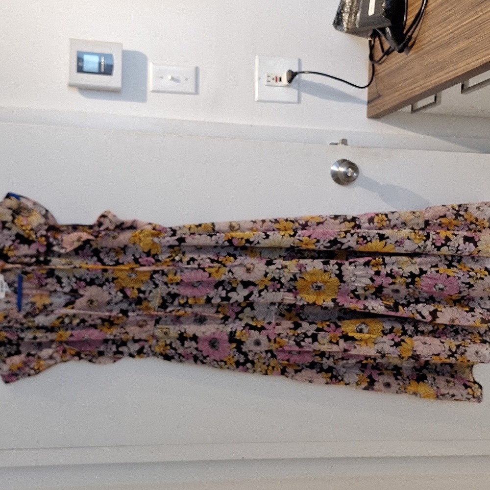 BB Dakota Floral Dress - Black, Pink, Yellow - Picture 3 of 4